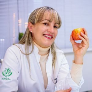 Dra Adriane Paulis. Minha missão é ajudar você a alcançar seu objetivo através da Nutrição.